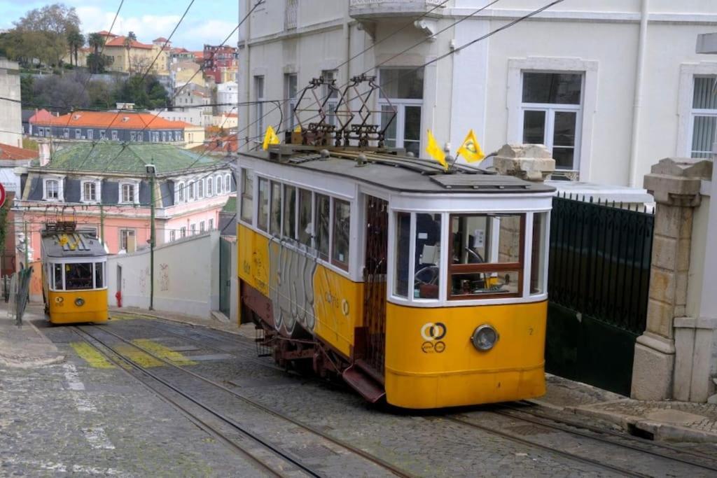 C2 Bairro Alto 18Th Century Beautiful Apartment Lisboa Exterior foto