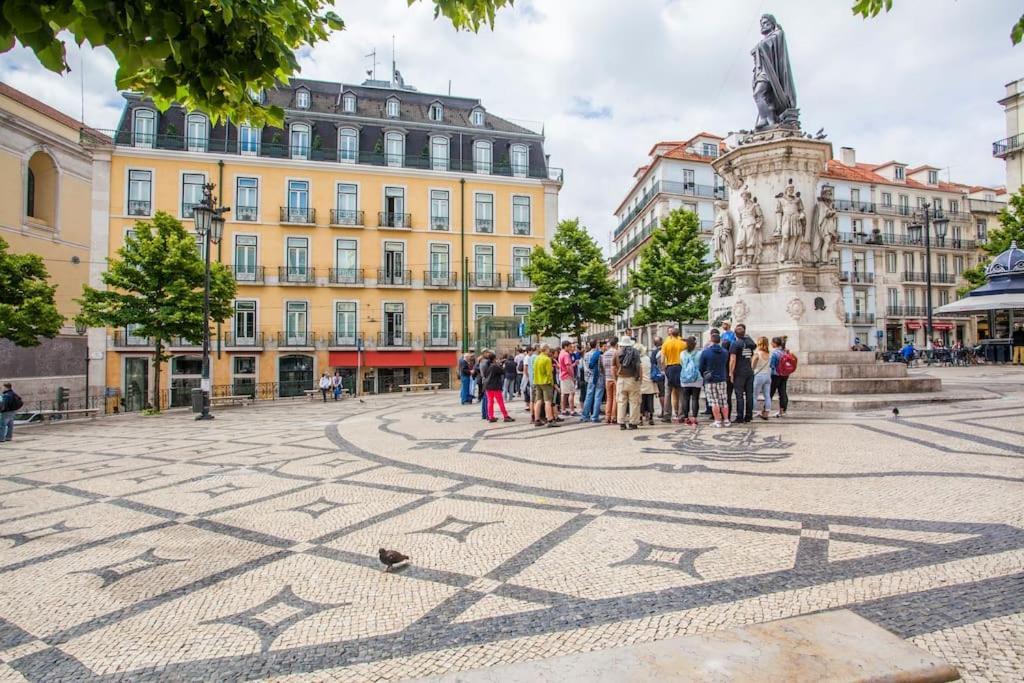 C2 Bairro Alto 18Th Century Beautiful Apartment Lisboa Exterior foto